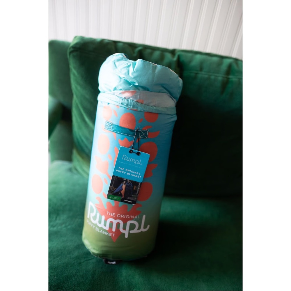 FP MOVEMENT X RUMPL Original Puffy Blanket Blue/Green Ombré  52” x 75” $179 NWT - Picture 7 of 9